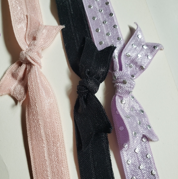 3/$20 Set of 3 baby girls bow headband hair accessories Size 6 to 12 months Pink - Picture 3 of 4